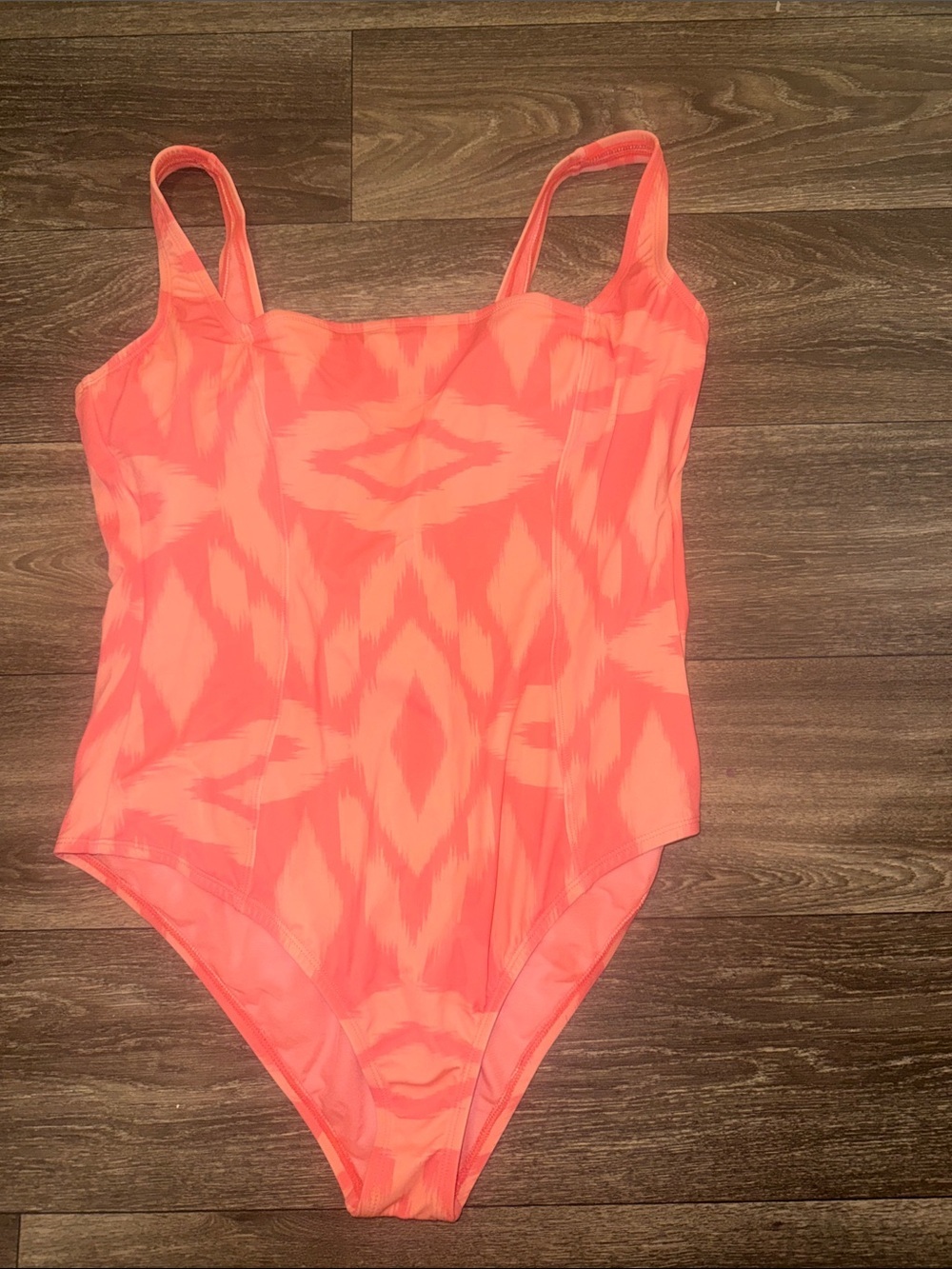 Women’s Coral Pattern One-Piece Swimsuit